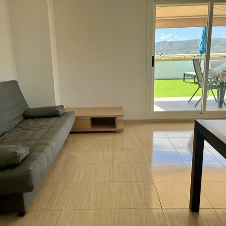 Atico Con Terraza De 50 M Апартаменты *