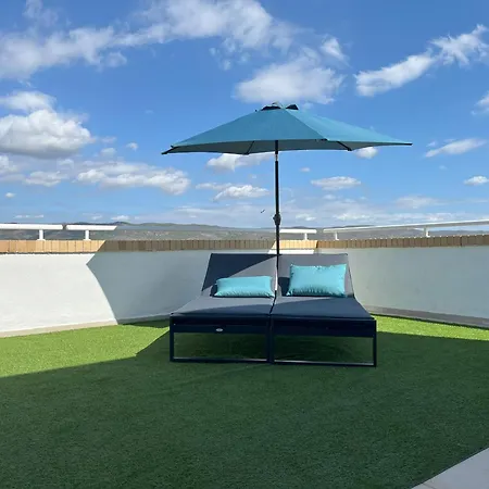 Апартаменты Atico Con Terraza De 50 M *